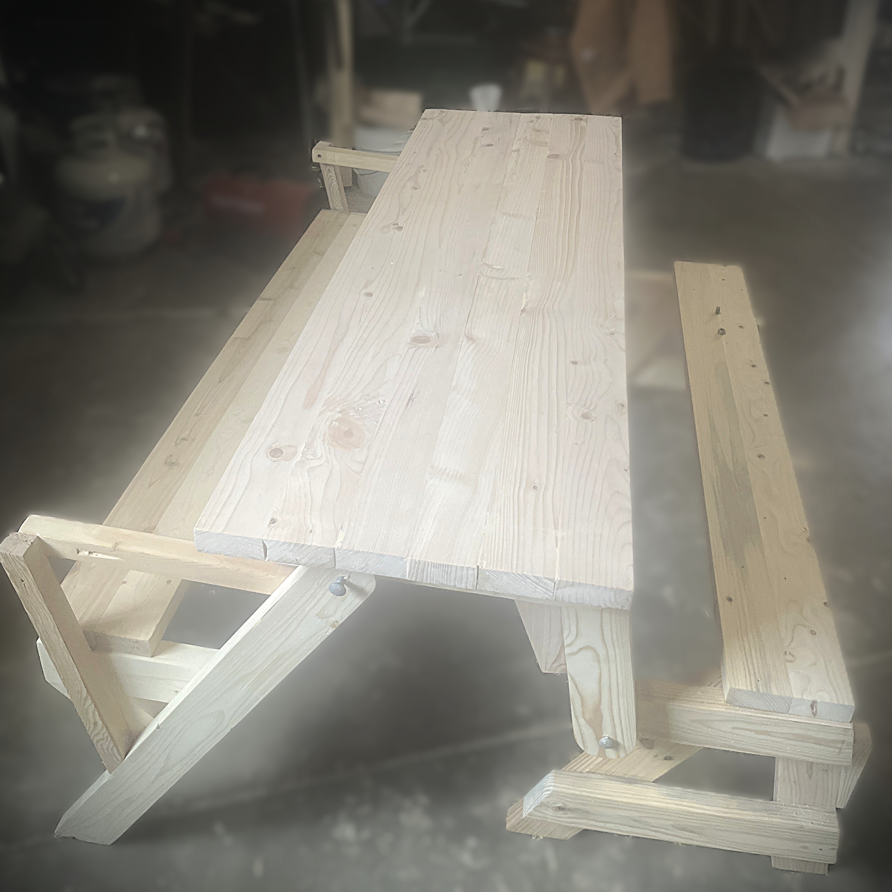 Picnic Table / Park Bench